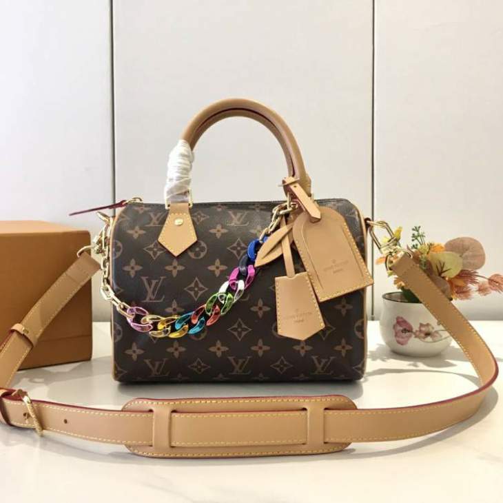 Picture of Louis Vuitton Handbags _SKUfw182331708fw
